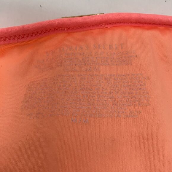 🔥VICTORIA SECRET swimsuit bottom The classic hipster   SZ Medium  NEW - Picture 5 of 5